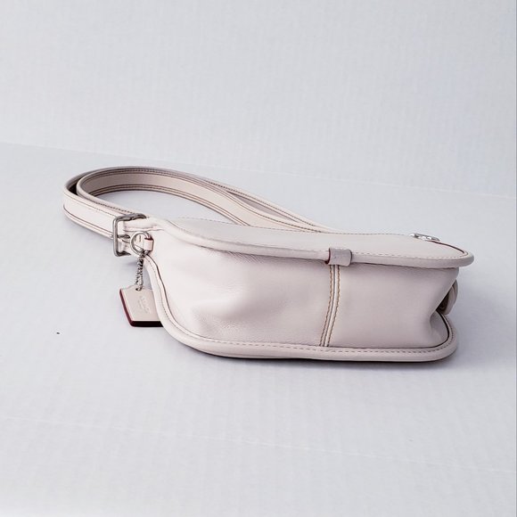 COACH Patricia Saddle 18 - Picture 5 of 8